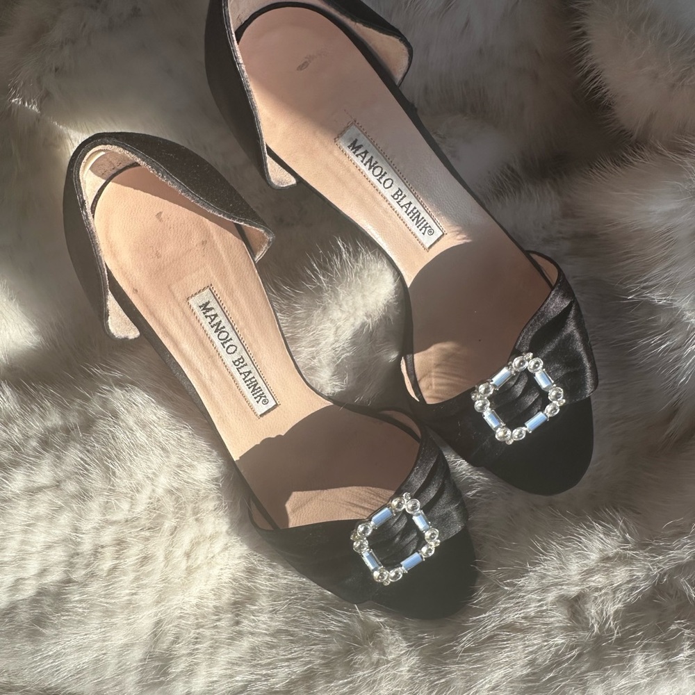 Manolo Blahnik Vintage Y2K Sedarby Crystal Bucle Black Satin d’orsay pump 36